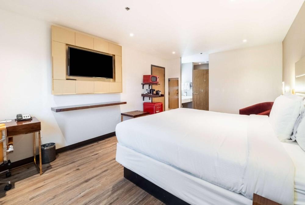 Baymont by Wyndham Anderson