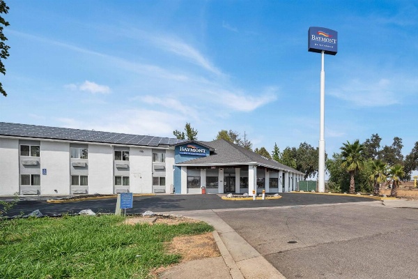 Baymont by Wyndham Anderson image 1
